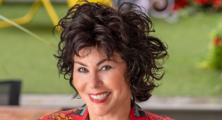 ruby wax net worth​